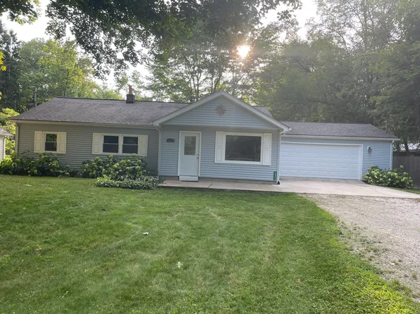 10350 Sprinkle Rd, Vicksburg, MI 49097