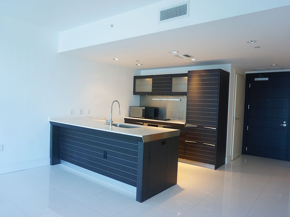 1st image of 200 S Biscayne Blvd #4209