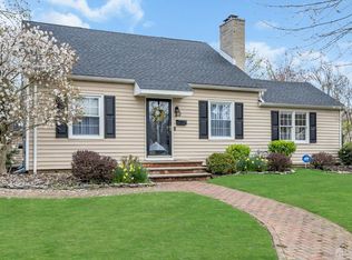 20 Weldon Rd, Matawan, NJ 07747