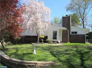 127 Beechwood Rd, Newtown Square, PA 19073