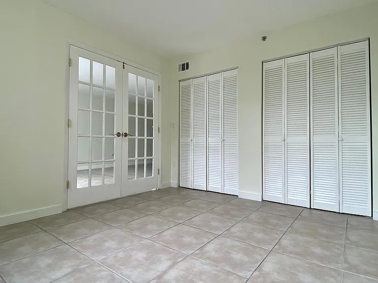 650 NE 64th St #G602 — Photo 24