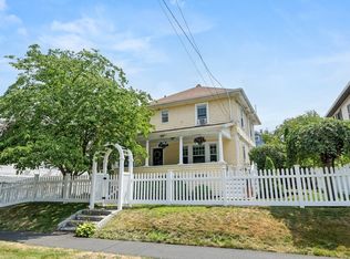 196 Waverley Rd, North Andover, MA 01845