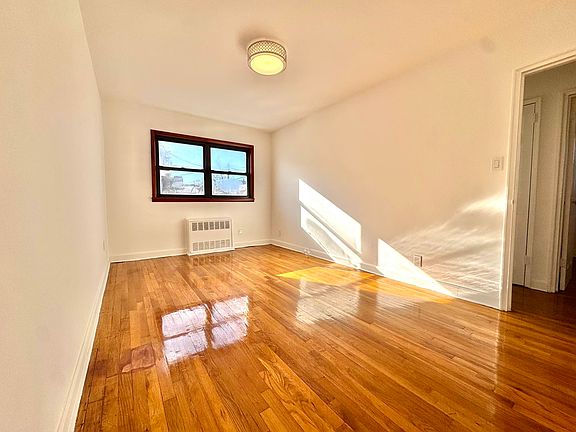 4th image of 14-04 Astoria Park S #2F