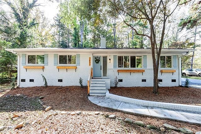1st image of 7207 Linda Lake Dr