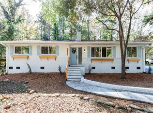 7207 Linda Lake Dr, Charlotte, NC 28215