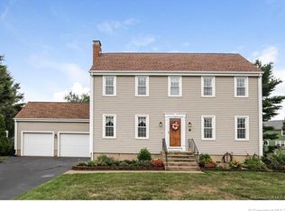 49 Harvest Hl, Wethersfield, CT 06109