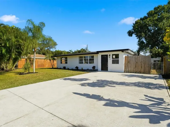 152 Tanager Rd, Venice, FL 34293