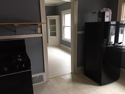 2nd image of 1634 Parkwood Rd