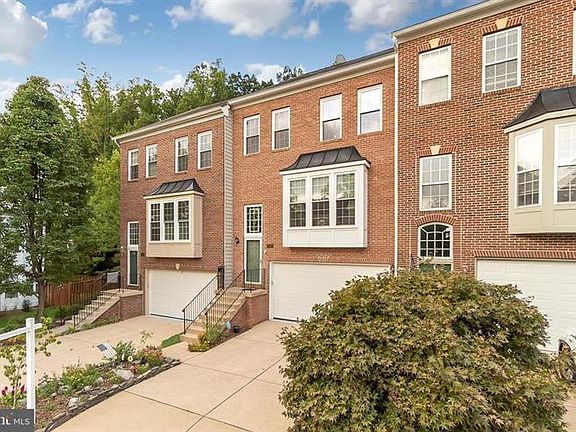 3rd image of 6470 Sutcliffe Dr