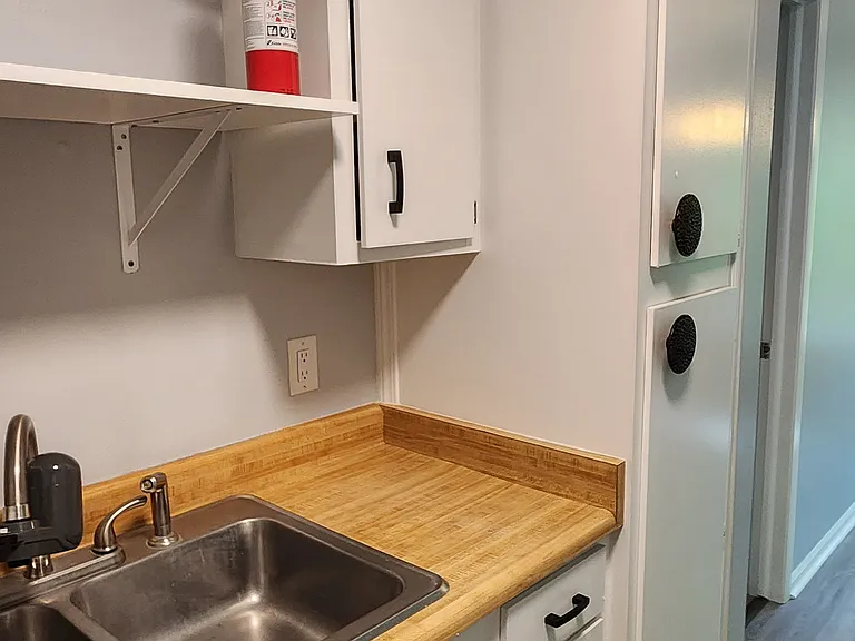 213 Sunny Meade Ln #4 — Photo 2