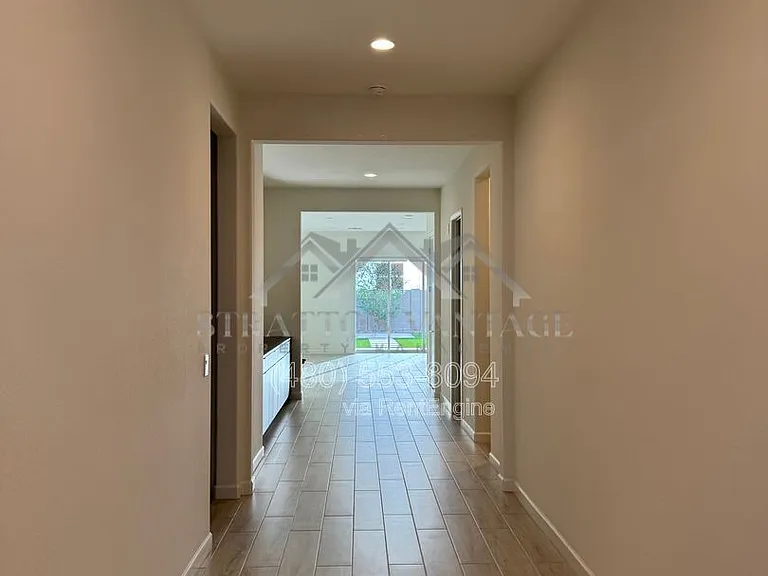 6132 S Veneto — Photo 50