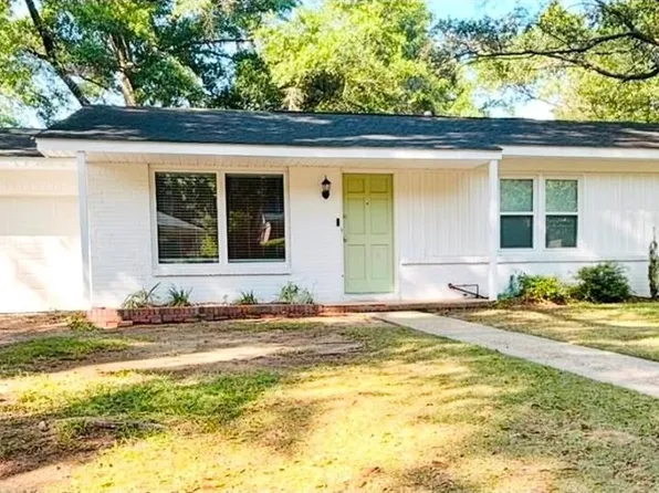 5612 Diane Dr, Mobile, AL 36618
