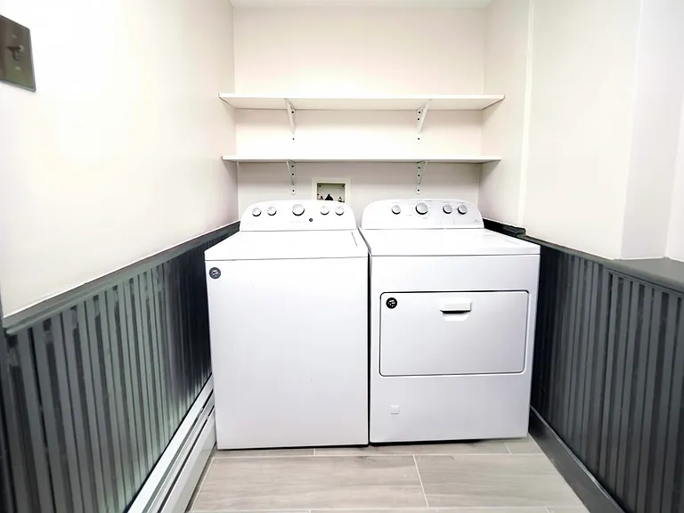4 Grand St #1 — Photo 17