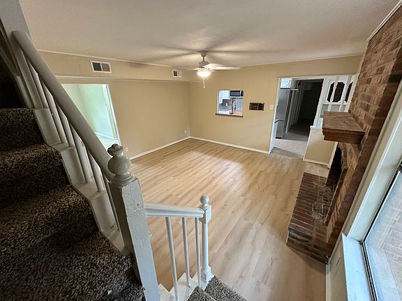 3rd image of 7723 Mary Carolyn St