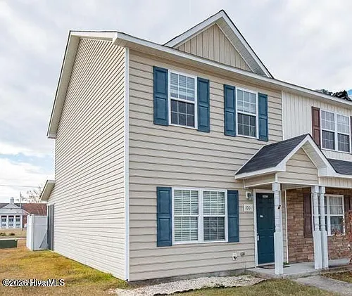 1001 Grandeur Ave Photo 1
