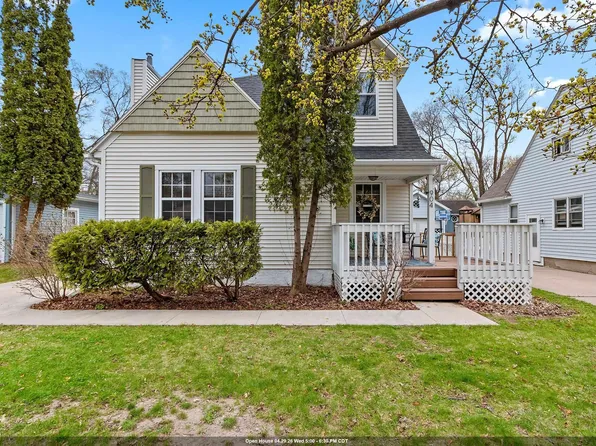 904 Allouez Ter, Green Bay, WI 54301