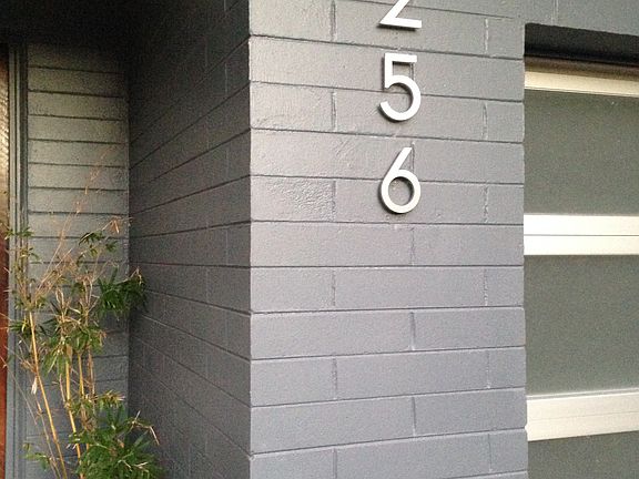 3rd image of 256 N Phelps Ave