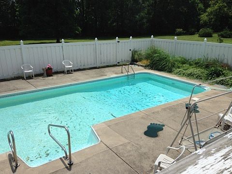 2nd image of 805 Water St