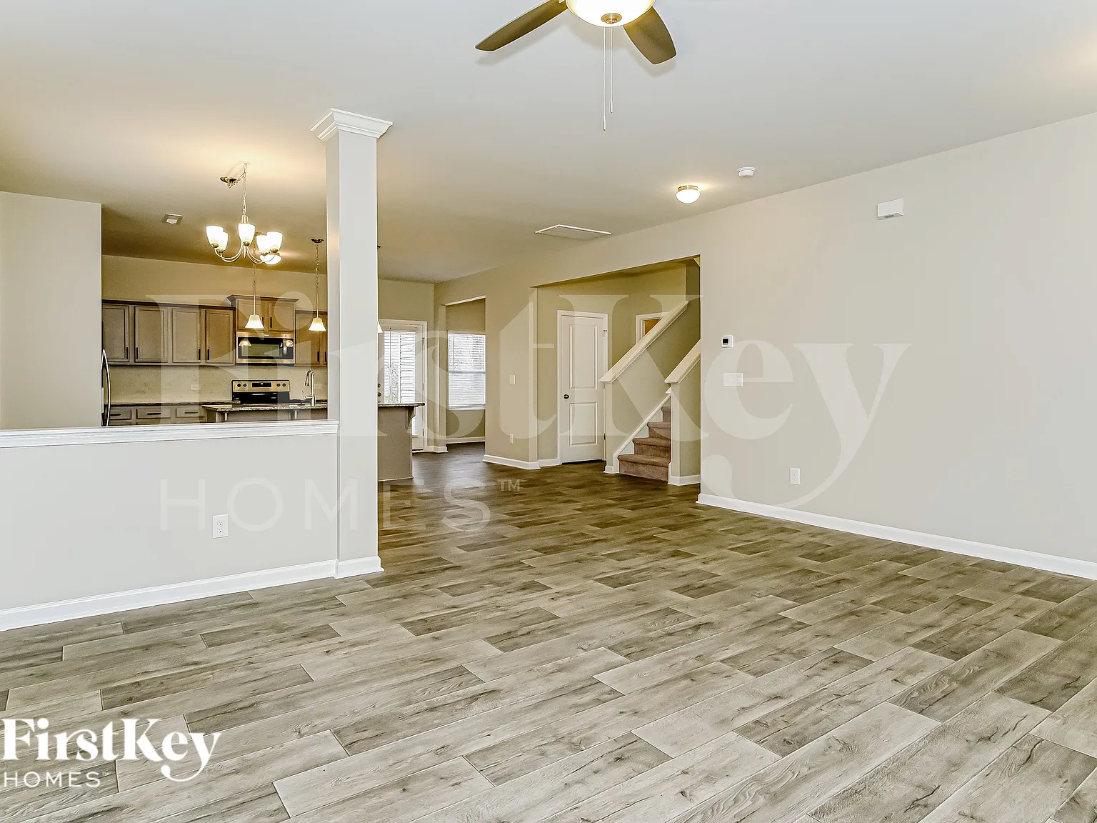 3 bed, 2.5 bath, 2123 sqft, $2,065 — Photo 3