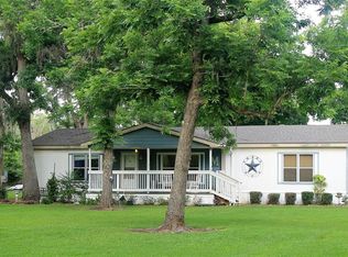 1031 Fm 522 Rd, West Columbia, TX 77486