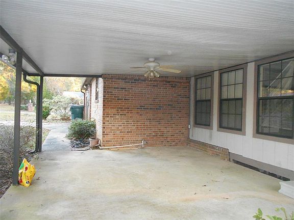 4th image of 162 Graceland Cir