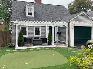 196 Bonad Rd, Brookline, MA 02467