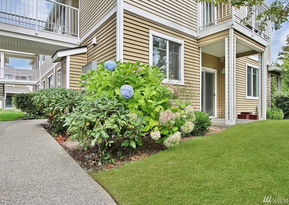 1st image of 5922 Lindsay Ave SE #B-12