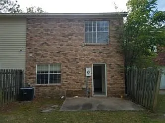 6876 Shahid Row — Photo 2