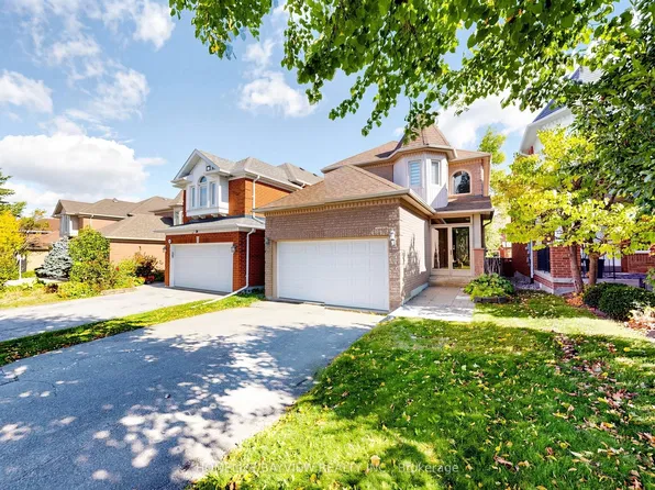 139 Rushbrook Dr, Newmarket, ON L3X 2E2