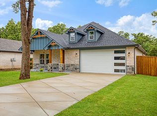 127 Parkside Dr, Trinidad, TX 75163
