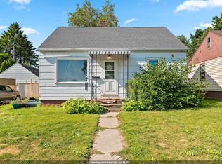 207 Rolland St, Algoma, WI 54201