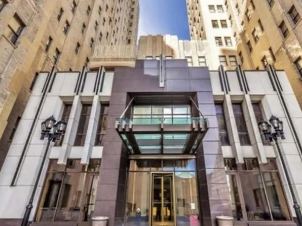 4 Beacon Way image 1 of 24