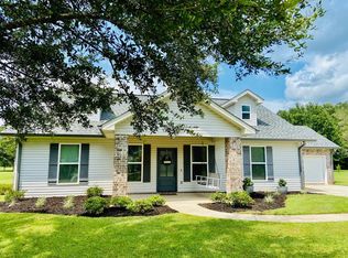 21 Winnabago Ln, Picayune, MS 39466
