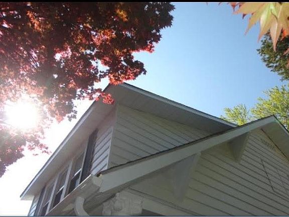 2nd image of 4211 Mary Ave