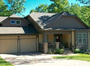 12 Green Drake Ct, Candler, NC 28715