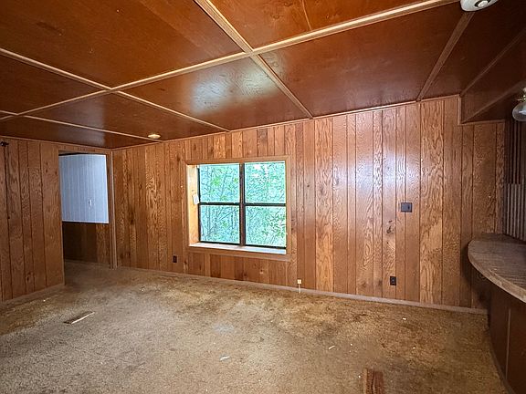 3rd image of 14634 STATE HIGHWAY 7 E