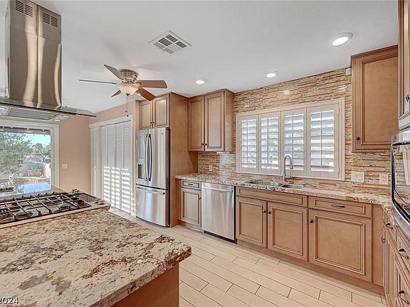 5th image of 3463 Villa Hermosa Dr
