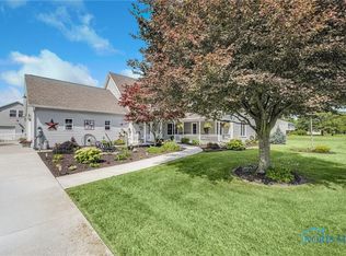 6025 Seaman St, Oregon, OH 43616