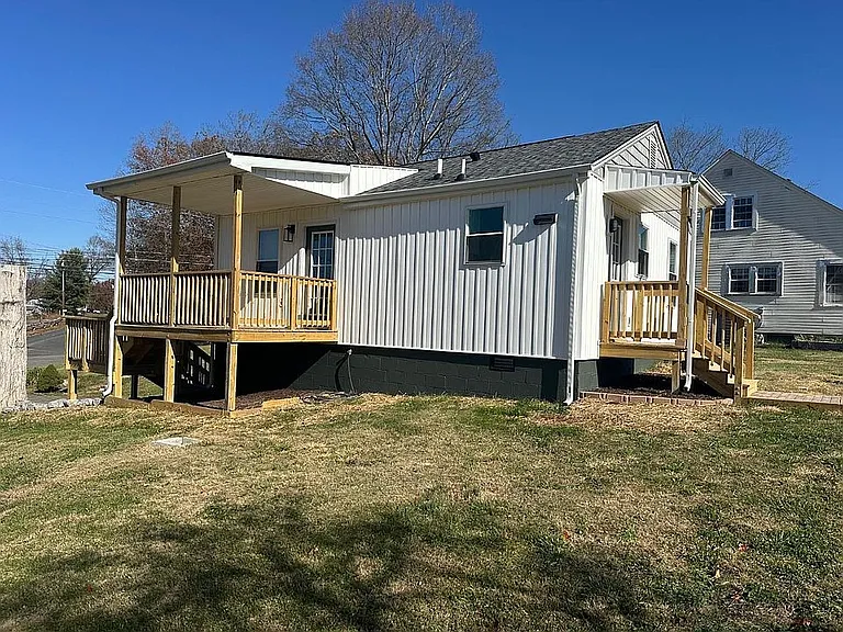 1468 Bristol Caverns Hwy — Photo 1