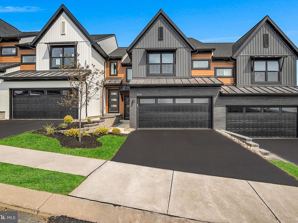 1st image of 2139 S Autumn Chase Dr #20-04