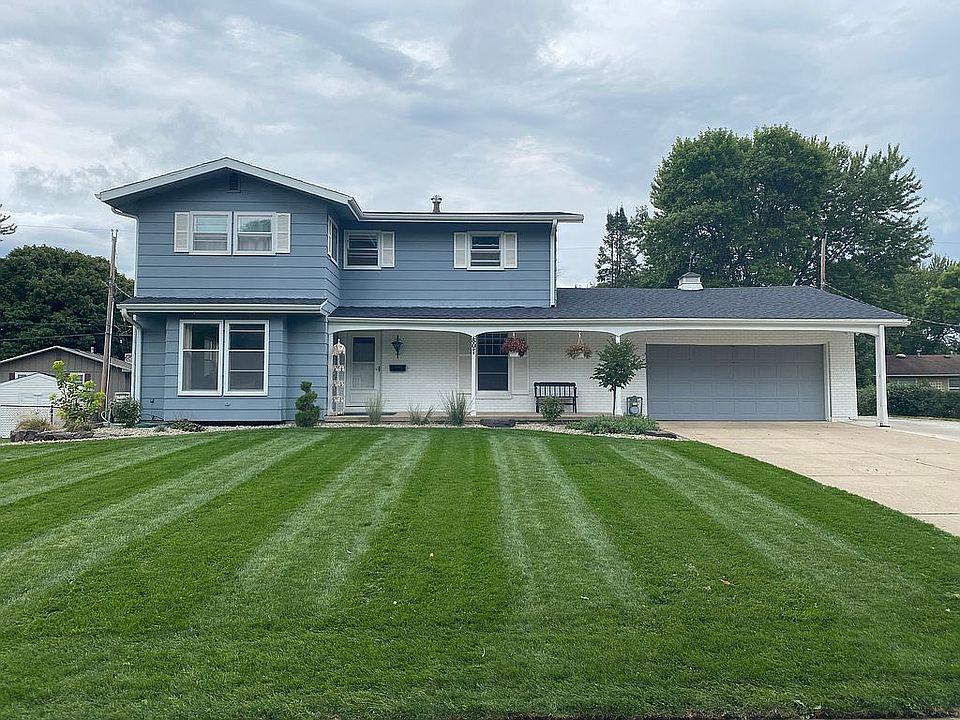 1st image of 807 Rolling Green Dr