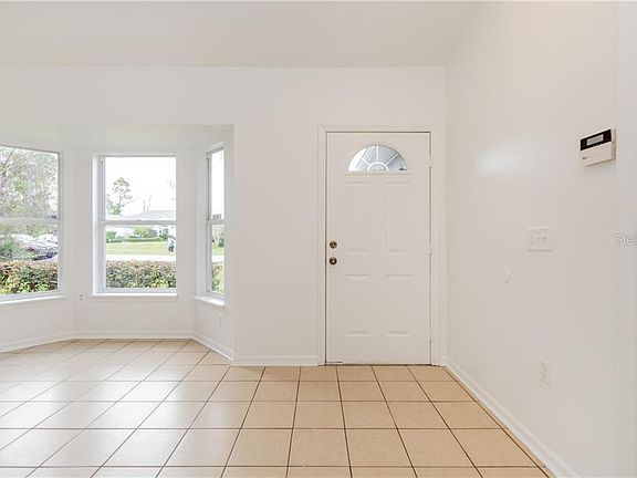 4th image of 3815 Pinehurst St