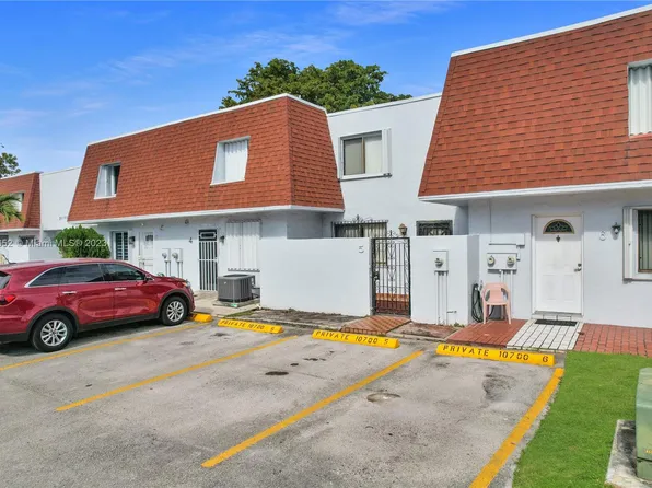 10700 NW 7th St APT 5A, Miami, FL 33172