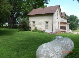 3553 Old Stone Rd, Stoughton, WI 53589