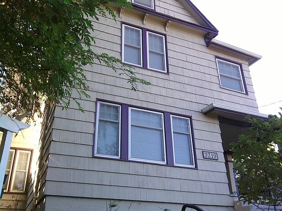 2nd image of 3219 Franklin Ave E APT 6