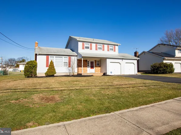 131 Hempstead Rd, Hamilton, NJ 08610