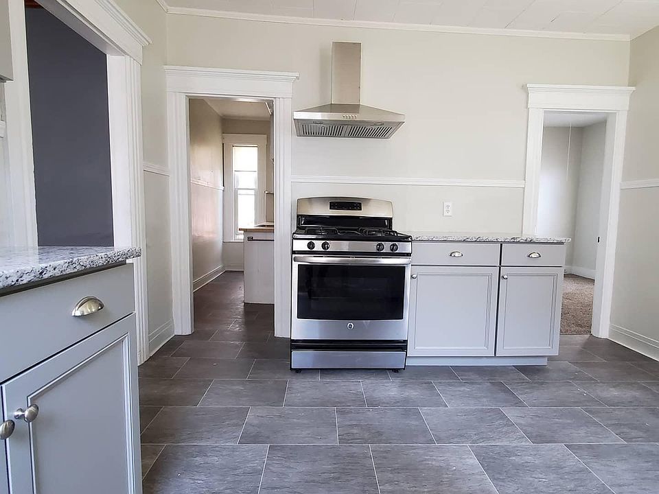 Bright open kitchen you can be proud of