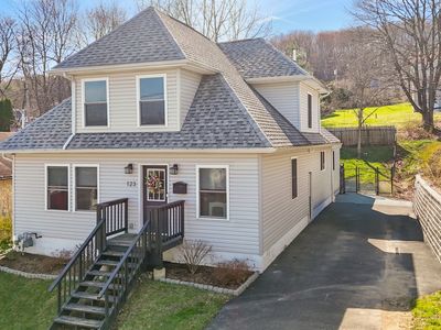 123 Robble Ave, Endicott, NY, 13760