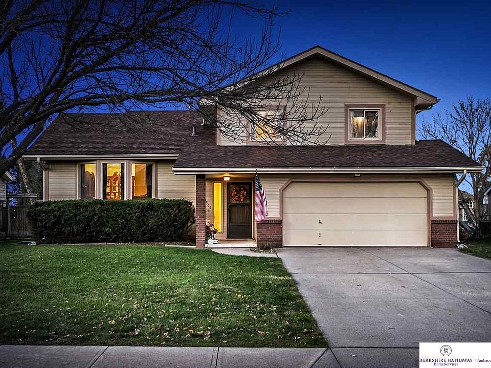 1st image of 13562 West Cir