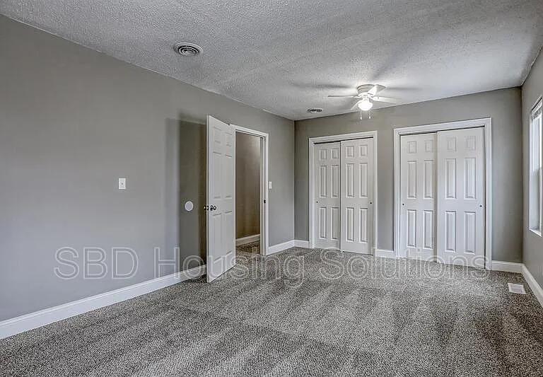 1027 E Parker Ave — Photo 9